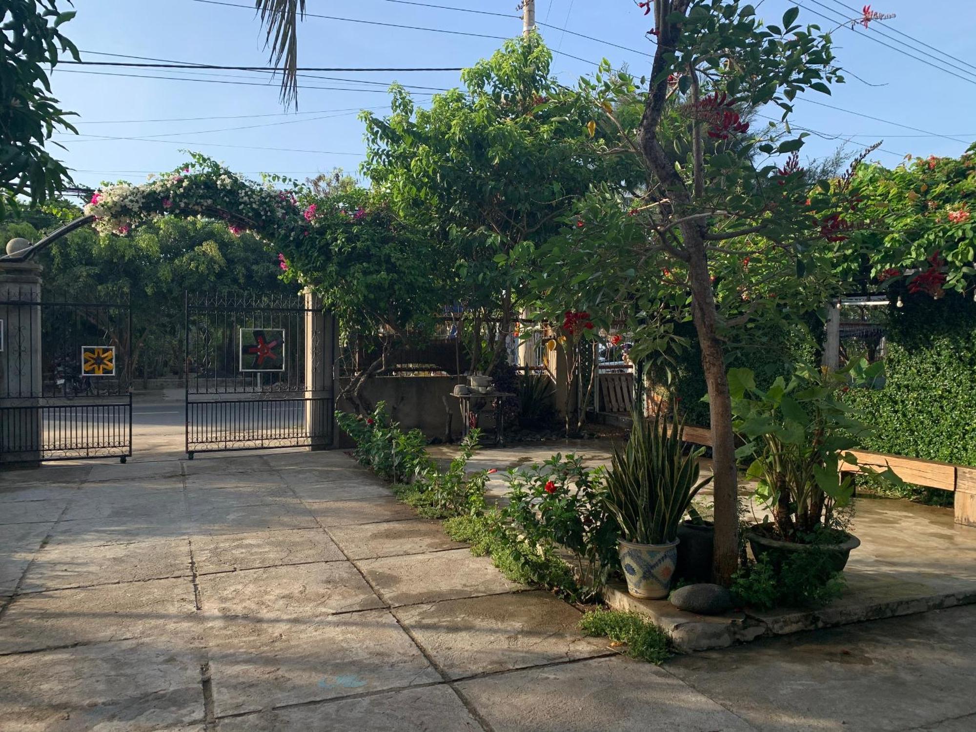 Yellow Farm Homestay Dong Tac Kültér fotó