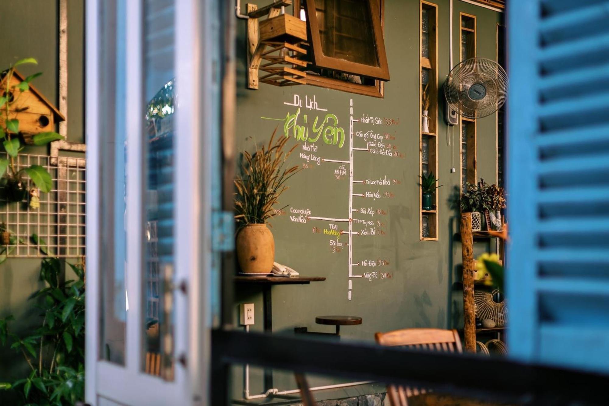 Yellow Farm Homestay Dong Tac Kültér fotó