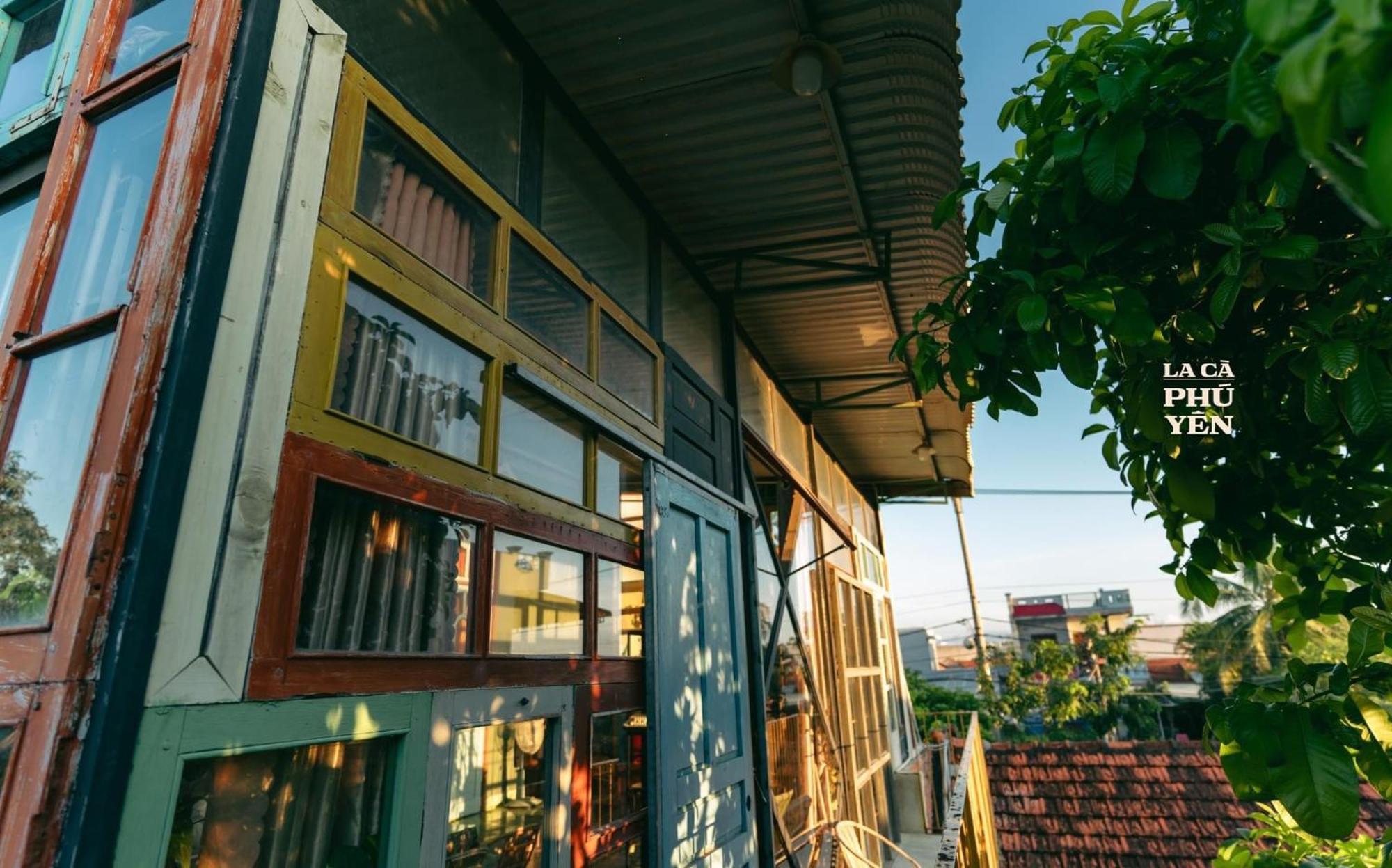 Yellow Farm Homestay Dong Tac Kültér fotó