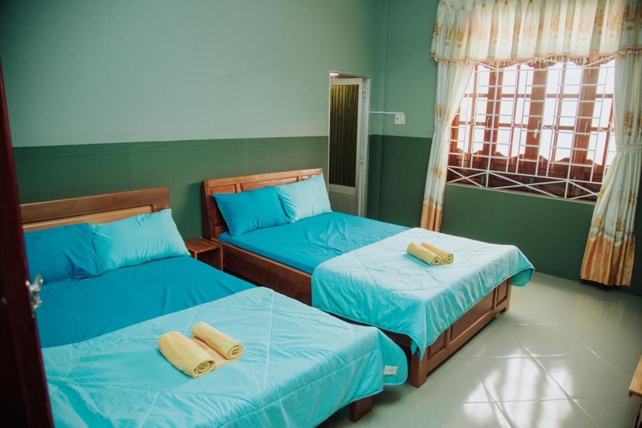 Yellow Farm Homestay Dong Tac Kültér fotó